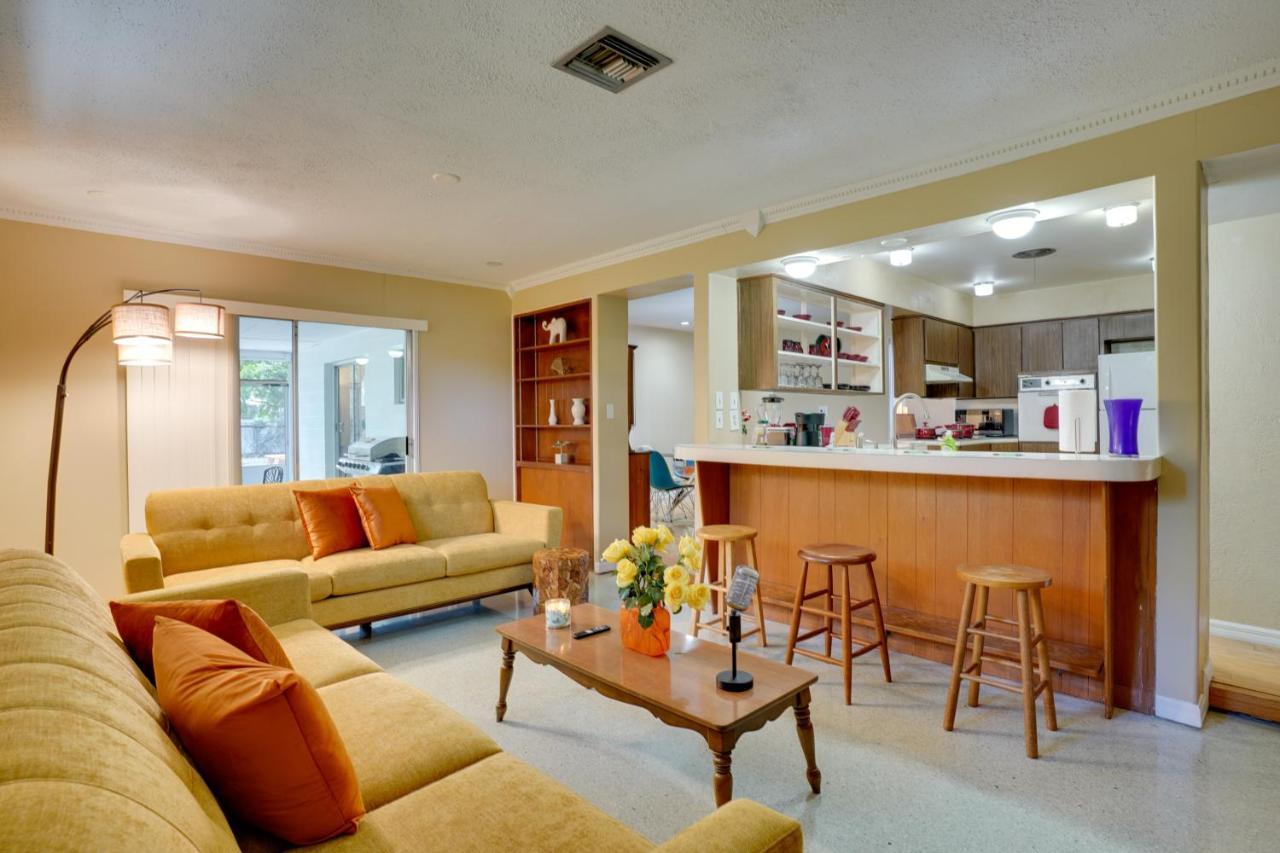 Charming Mid-Century House - Just Steps To Lake! Лейкленд Экстерьер фото